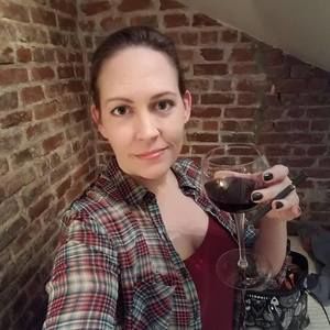 Meet your Posher, Nikki